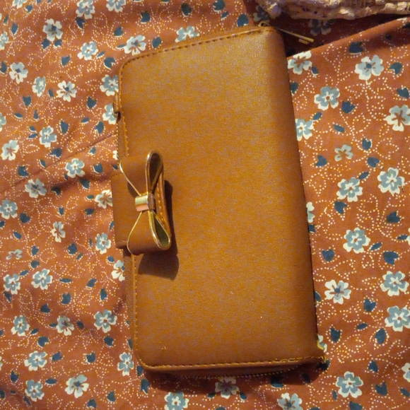 Wallet - Picture 4 of 5